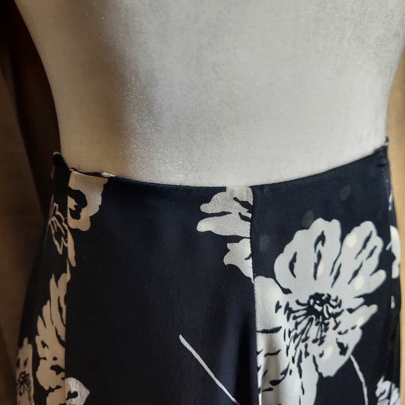 Jones New York 100% silk mix print skirt size 4 - Picture 2 of 9